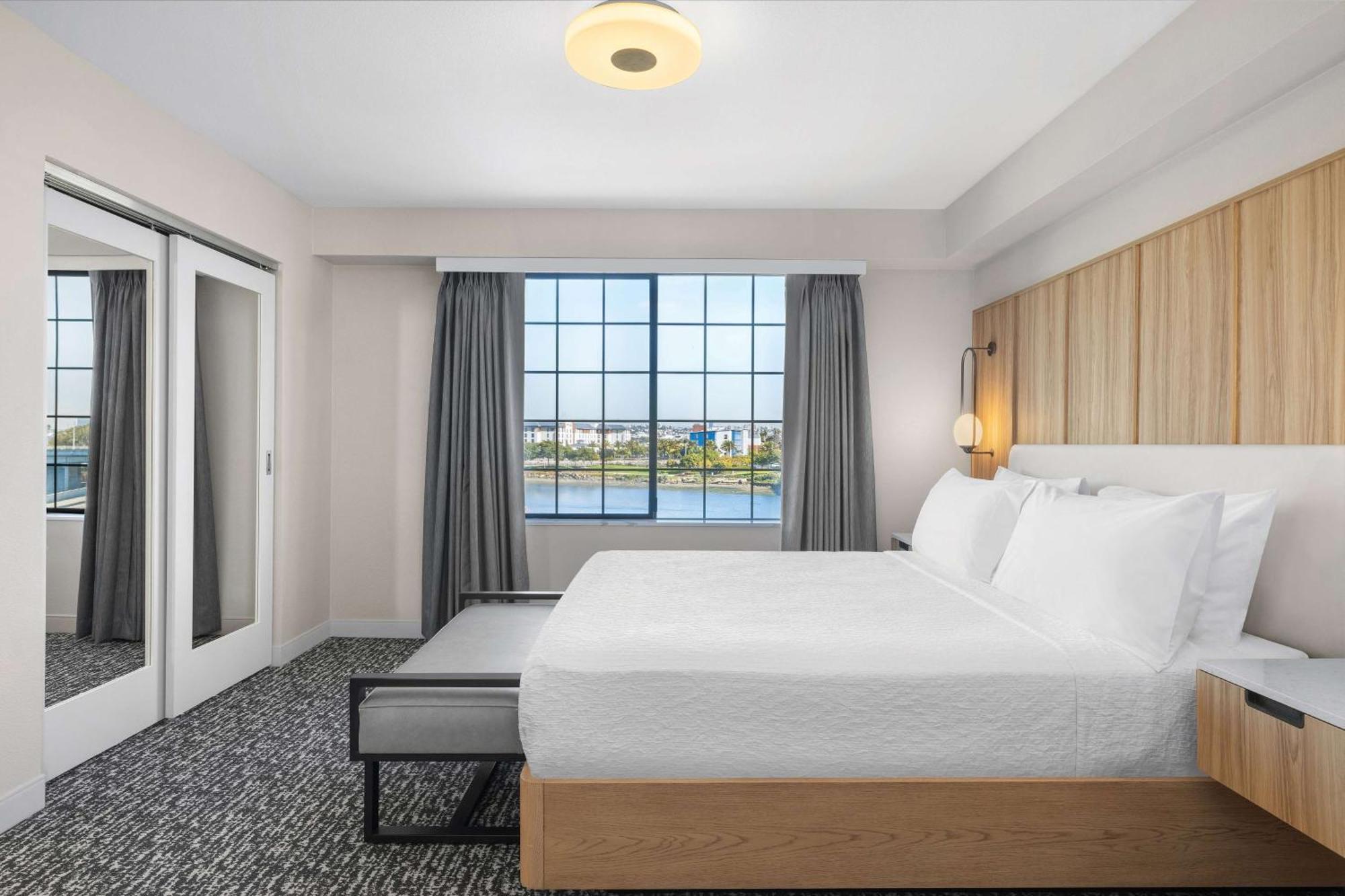 Homewood Suites By Hilton San Diego Airport-Liberty Station מראה חיצוני תמונה