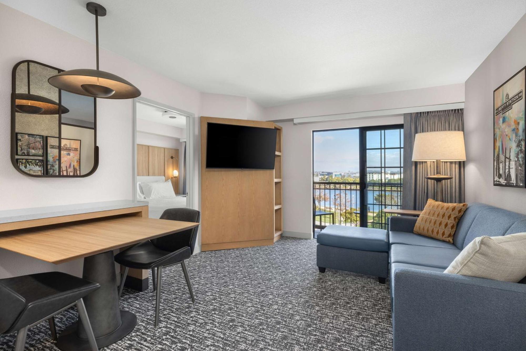 Homewood Suites By Hilton San Diego Airport-Liberty Station מראה חיצוני תמונה