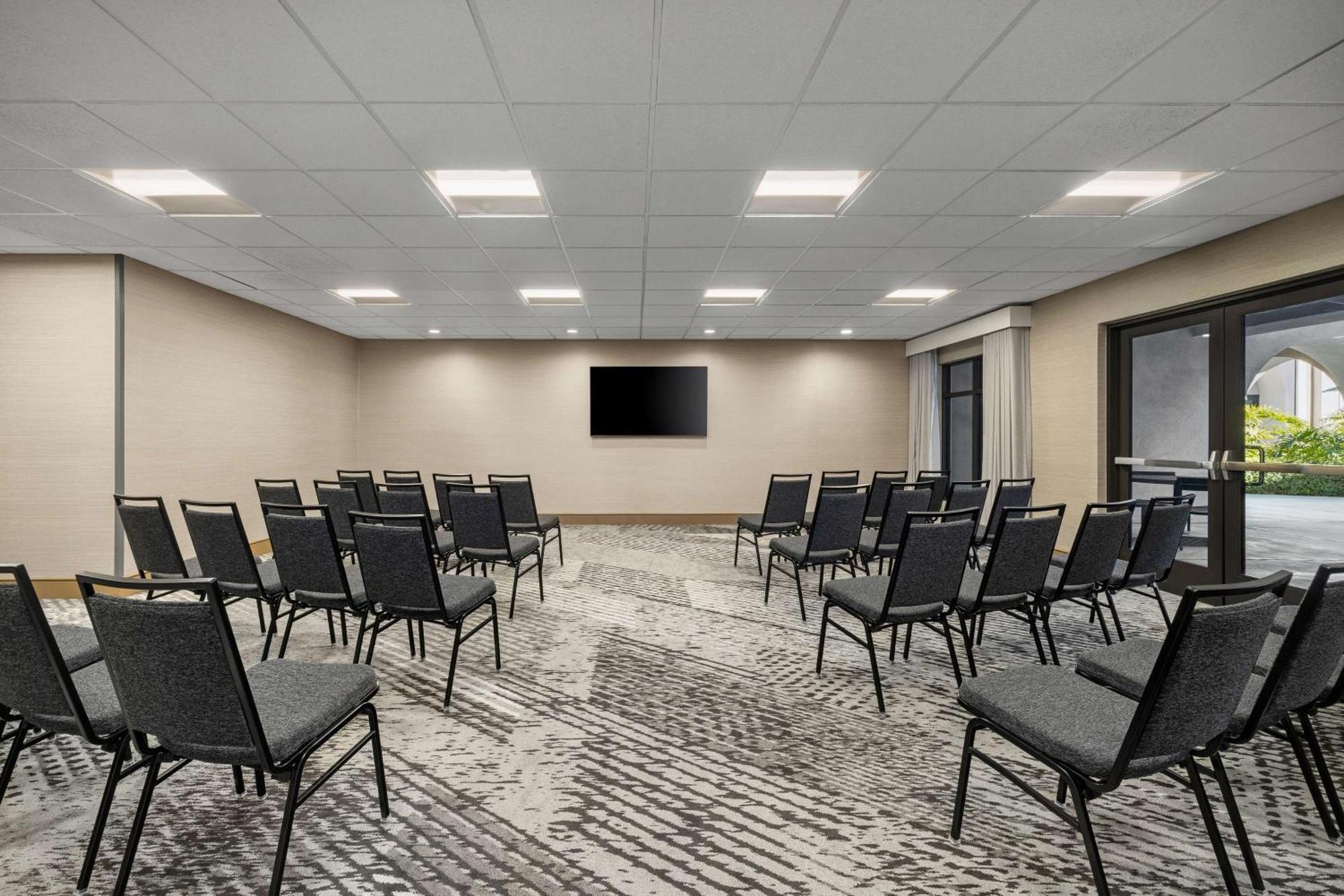 Homewood Suites By Hilton San Diego Airport-Liberty Station מראה חיצוני תמונה