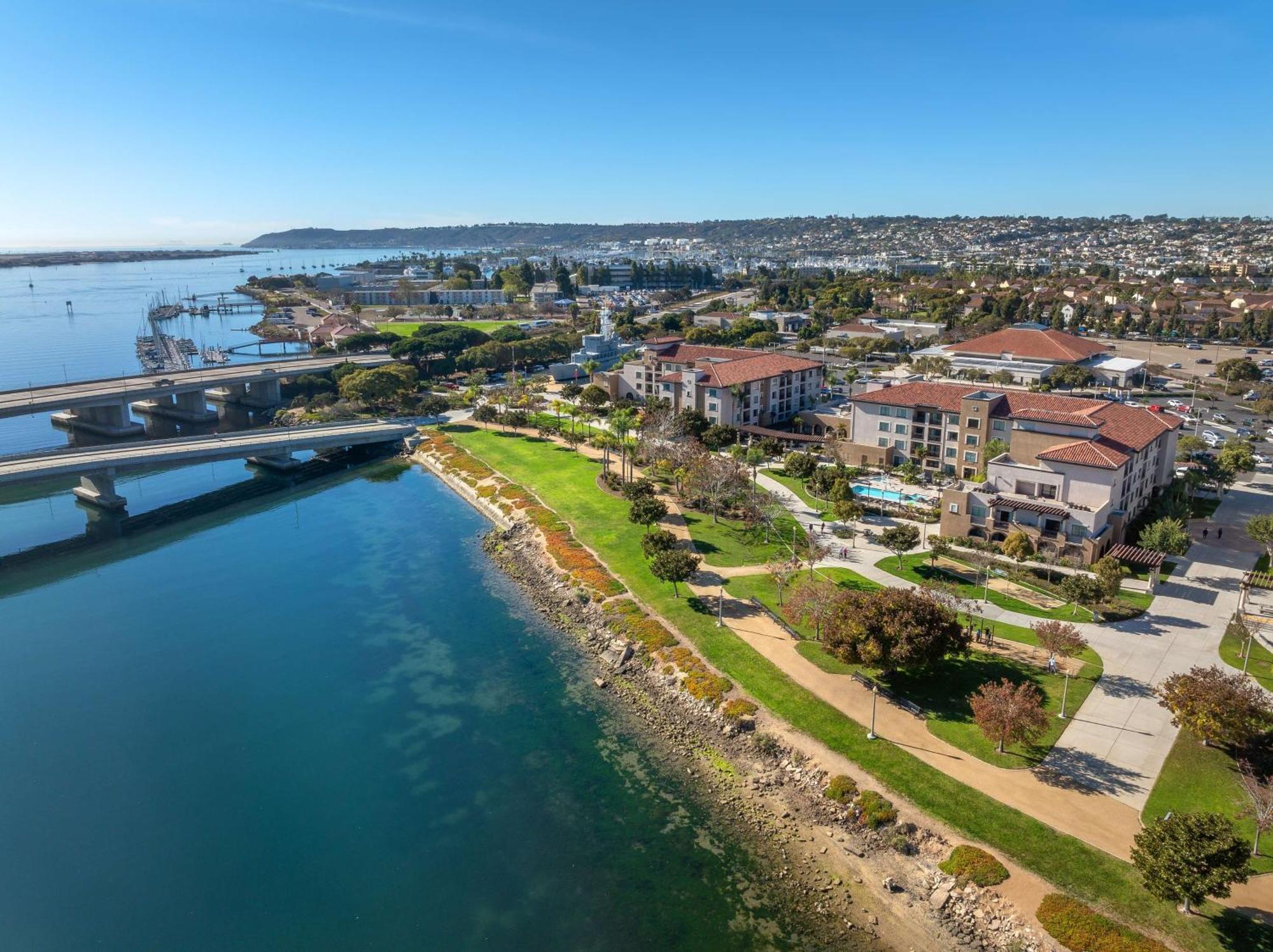 Homewood Suites By Hilton San Diego Airport-Liberty Station מראה חיצוני תמונה