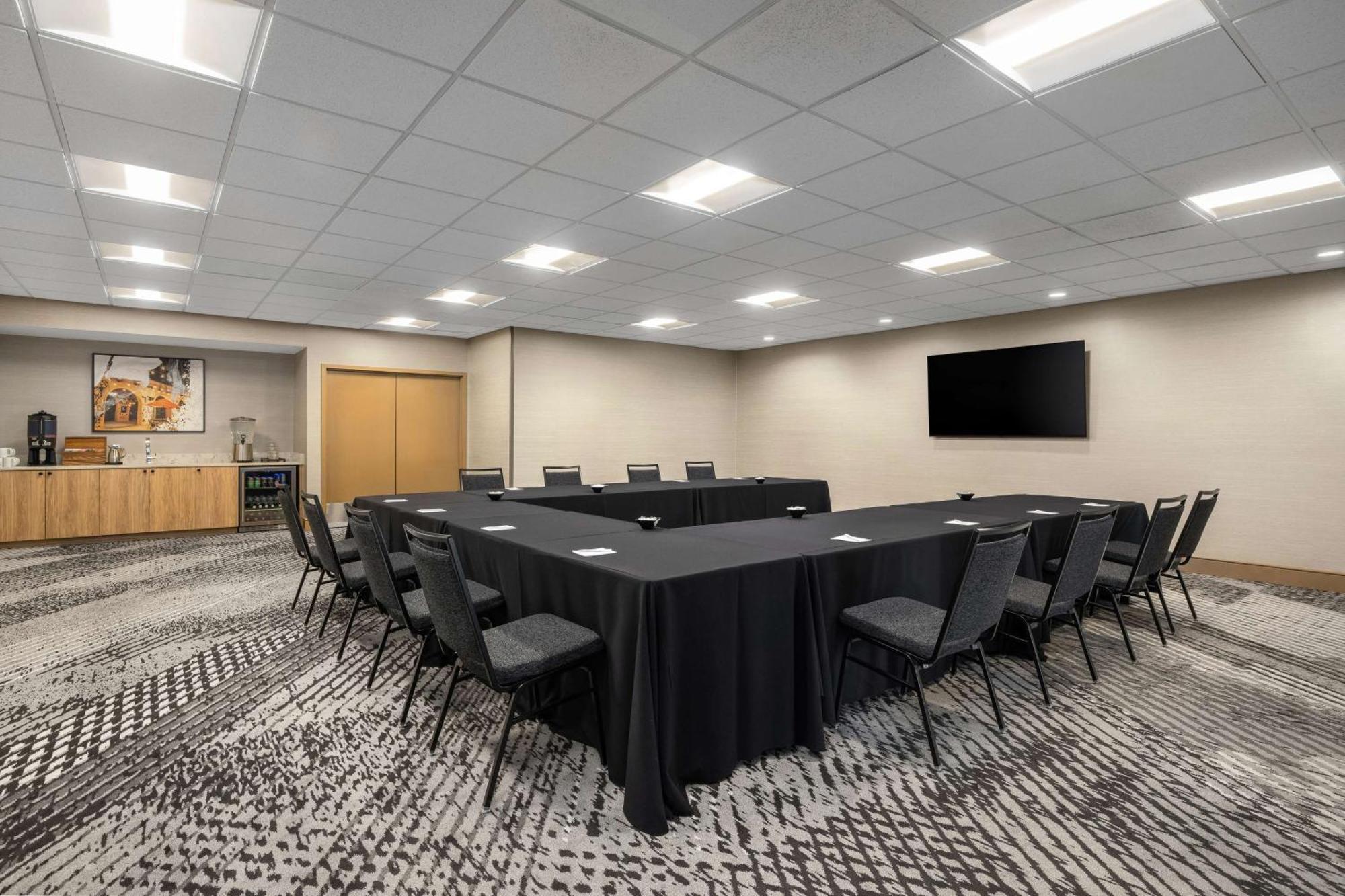 Homewood Suites By Hilton San Diego Airport-Liberty Station מראה חיצוני תמונה