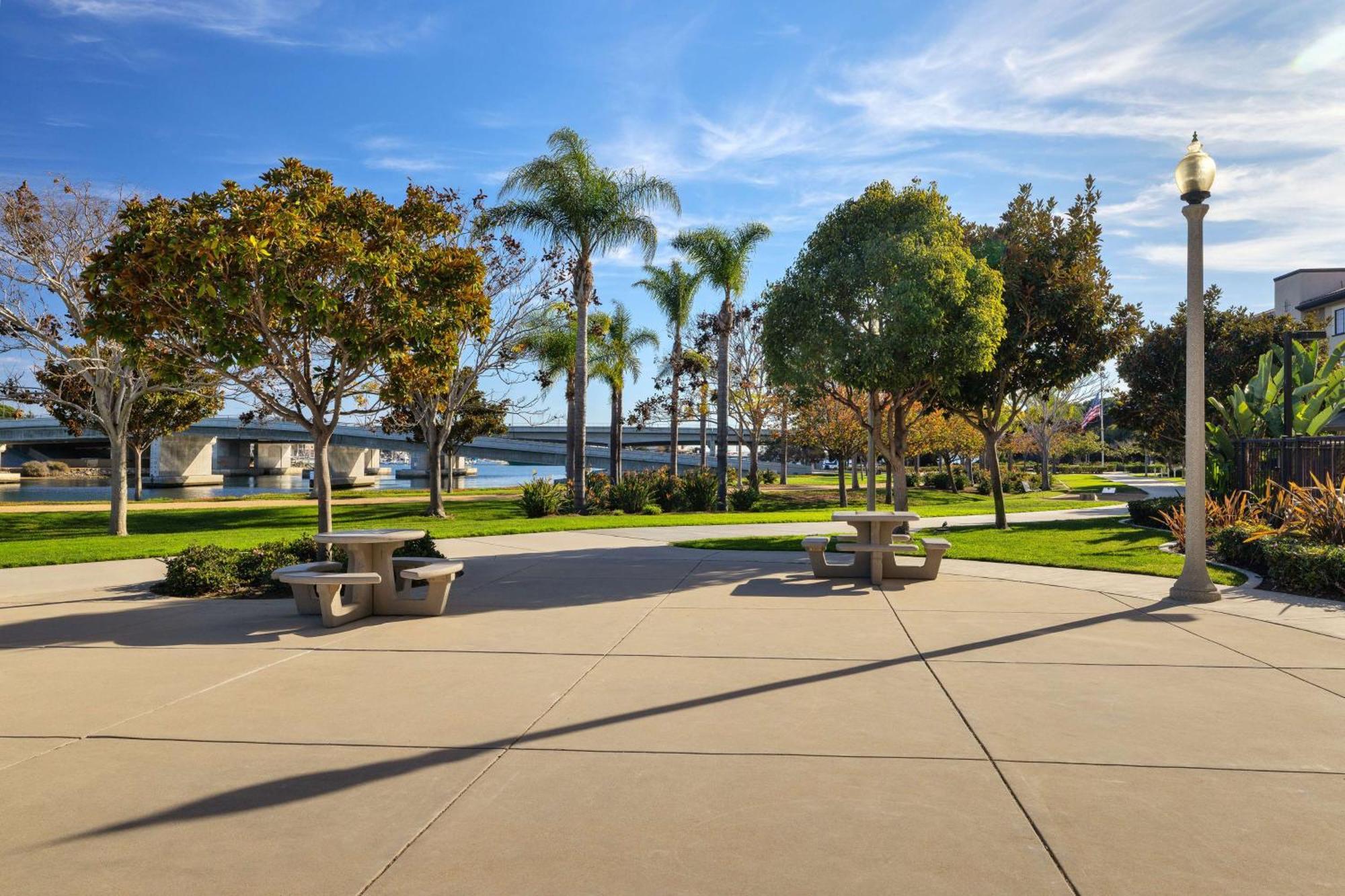 Homewood Suites By Hilton San Diego Airport-Liberty Station מראה חיצוני תמונה